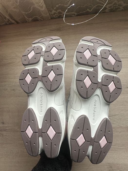 New Balance 9060 НОВИ