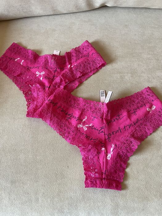 Сатенена дълга нощница с горна част