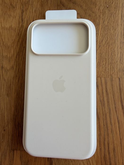 Iphone 17 pro max case