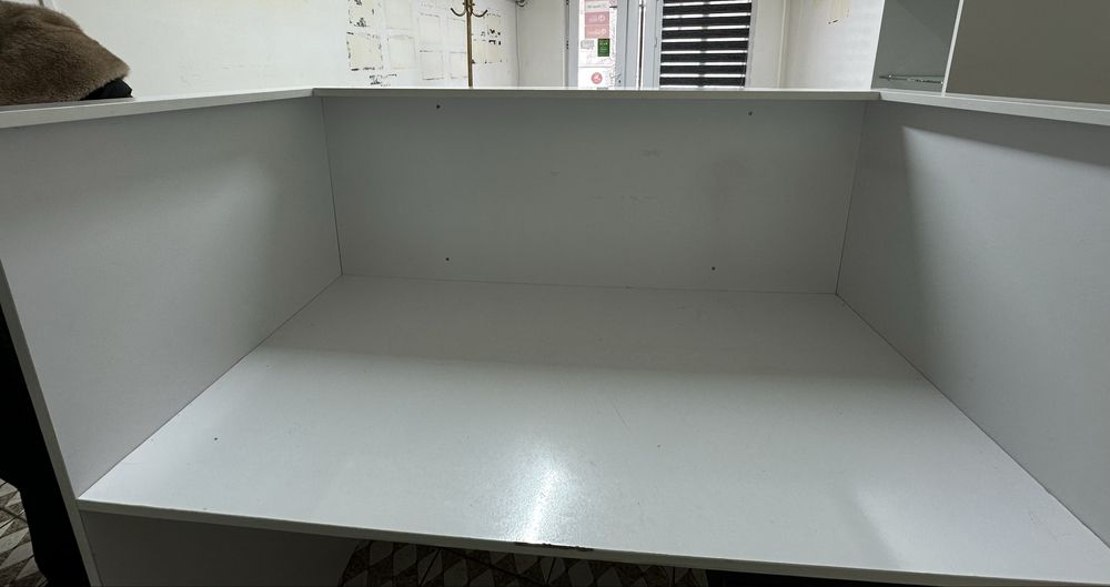 продается стол ресепшн