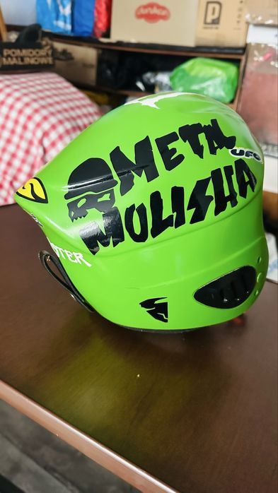 Ски каска Monster ТОП