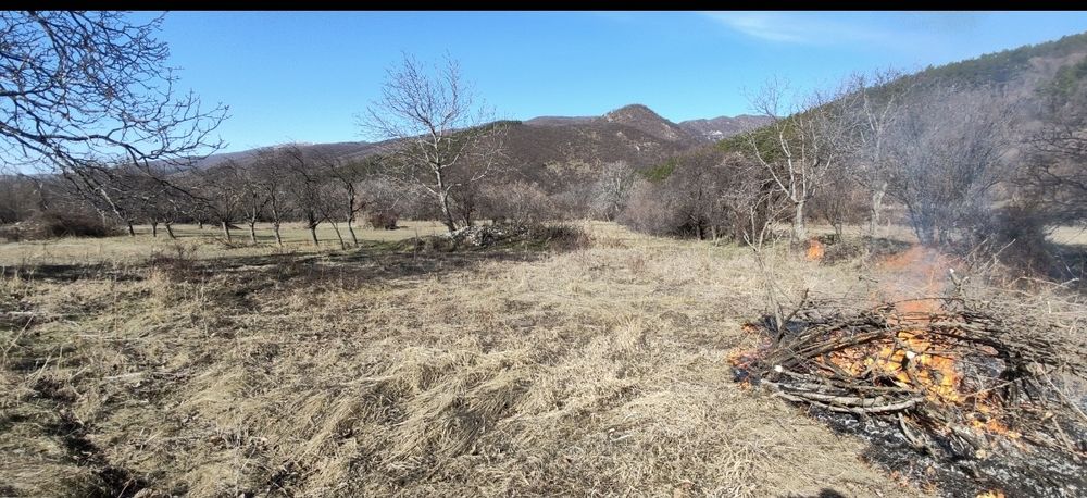 Продава се Парцел в Казанлък - 600 кв.м за 7 €/кв.м - Снимка #1