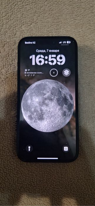 iPhone 15, 91% батарея, полный комплект