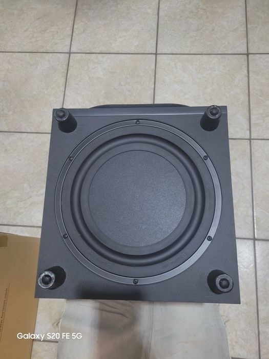 Vand subwoofer incinta