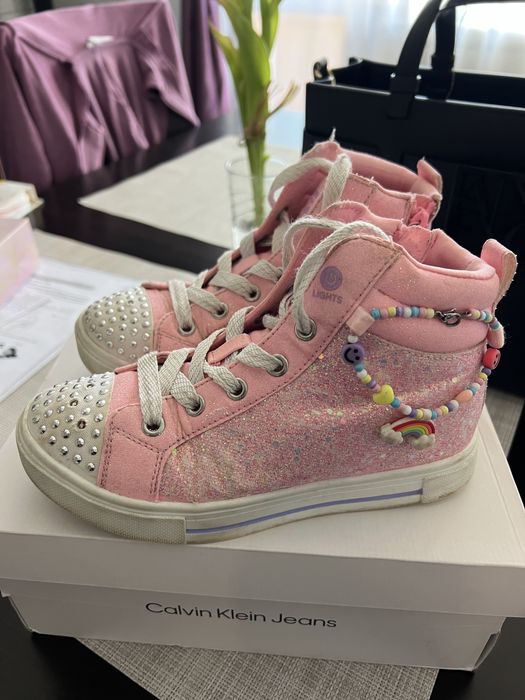 Кецове Skechers, 33 номер