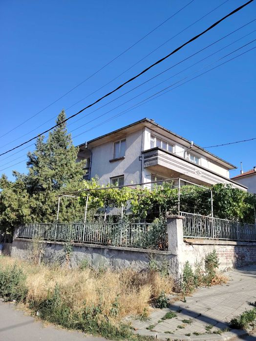 Продава се Къща в София, Люлин 6 - 320 кв.м за 304 €/кв.м - Снимка #3