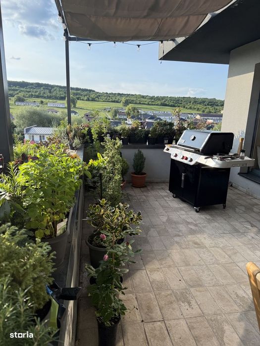 Penthouse panoramic modern,lumină naturală, terasă & lifestyle premium