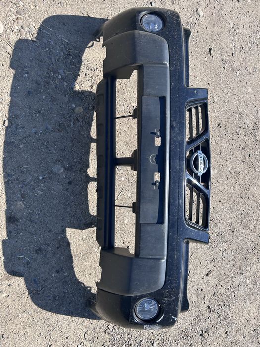 Bara fata Nissan X-trail 2004