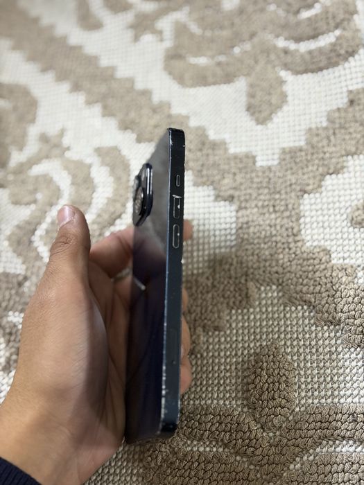 Продам iPhone 14