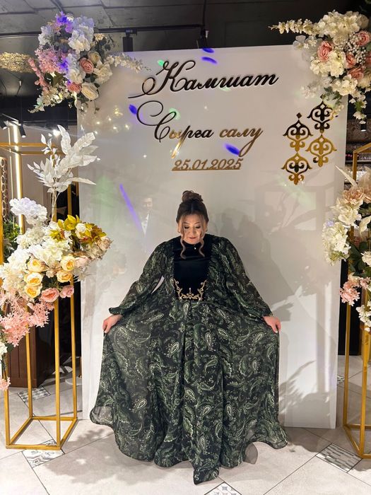 Платье очень красивое