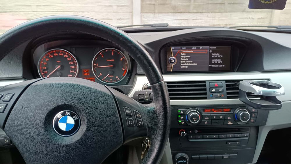 Vând bmw e91,an2011,