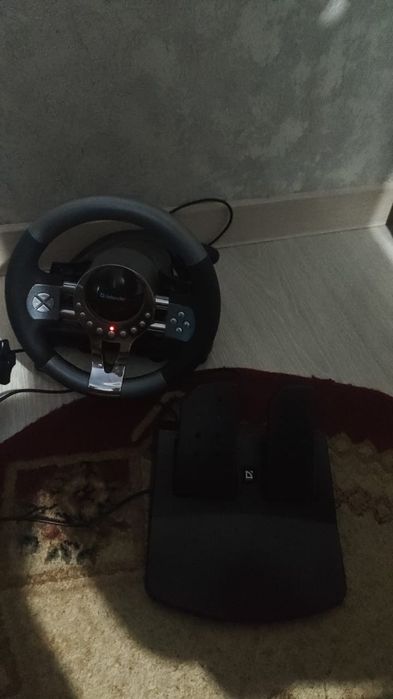 Продам игровой руль