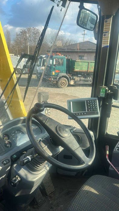 Incarcator frontal Komatsu WA 320