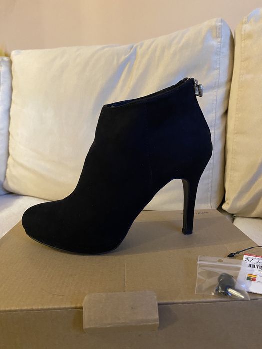 Обувки Pull and Bear 37