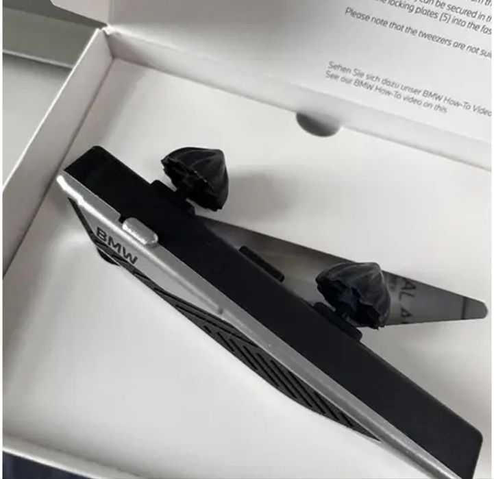 BMW Parfum Odorizant cu Rezerva Inclusa Mountain View + Forest Breeze