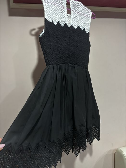 Стилна дамска рокля