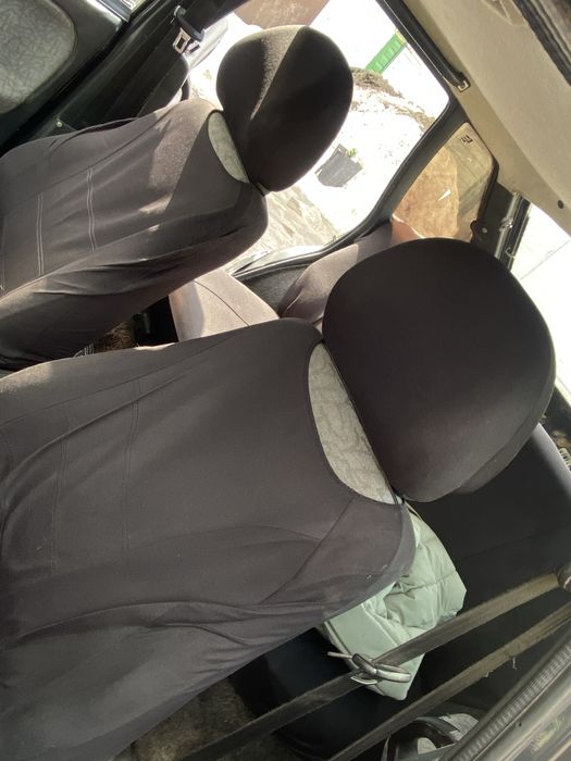 Продам ваз 2114 чистый Казах