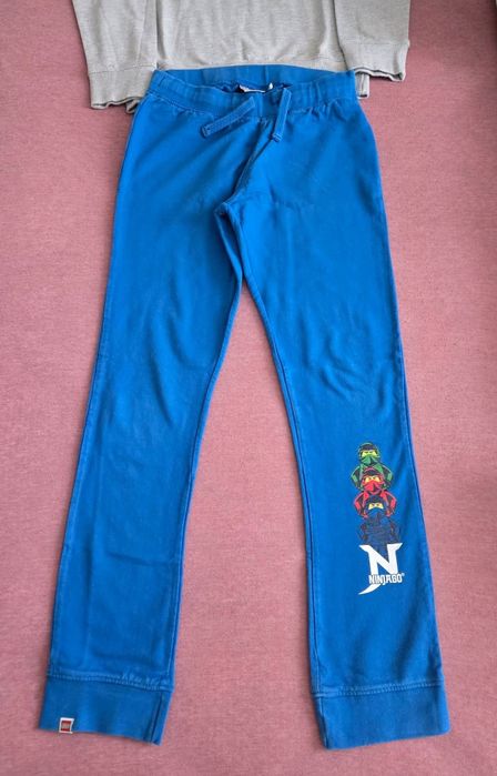 Costum trening Lego Ninjago,din bumbac, stare excelentă - mărimea 140