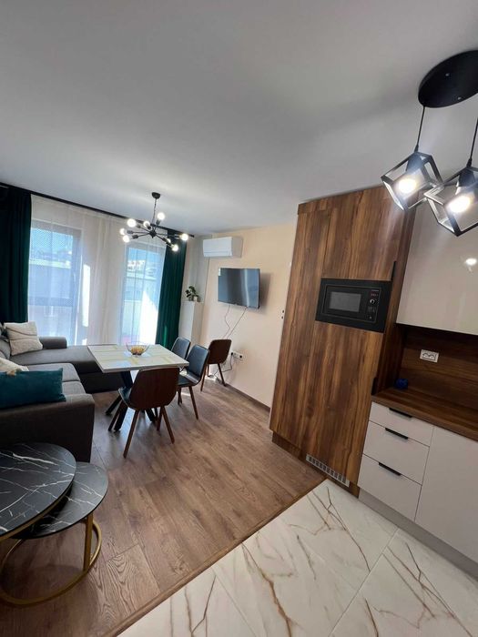 Двустаен имот в кв.Малинова долина