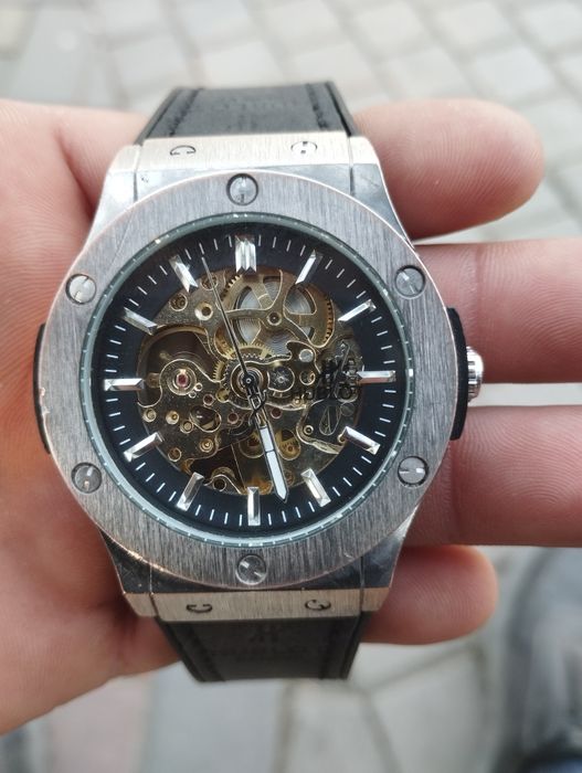 Часы оригинал  HUBLOT