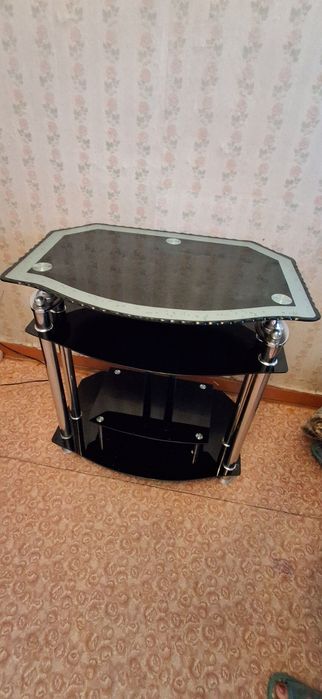 Подставка для телевизора