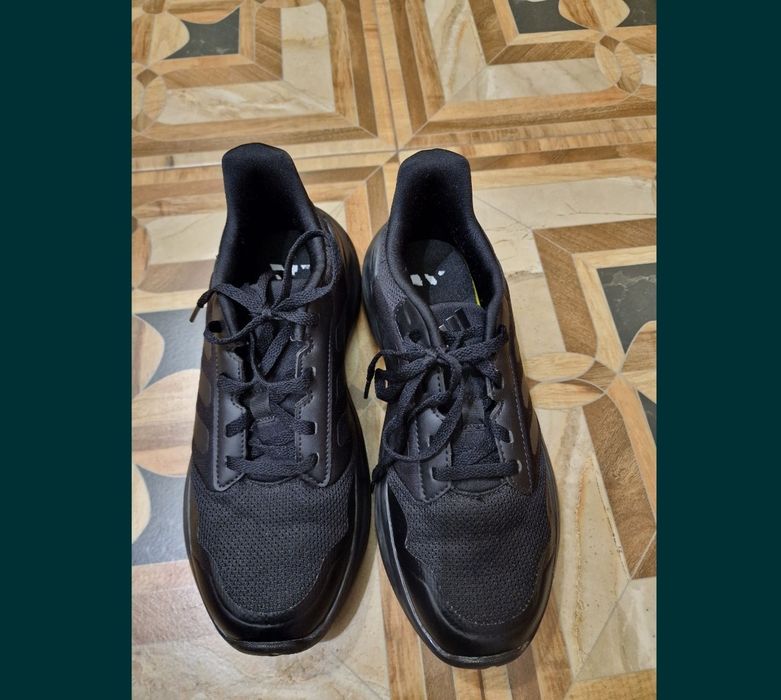 Маратонки Addidas