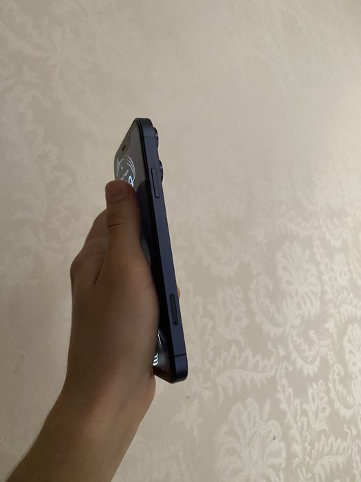 Iphone xr 17 pro korpusda