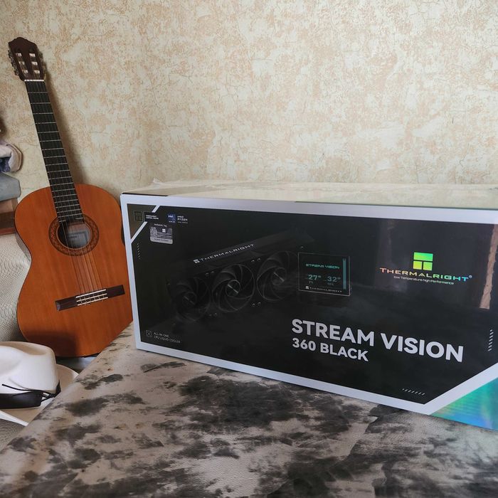 Thermalright Stream Vision 360 Black — водяное охлаждение с экраном