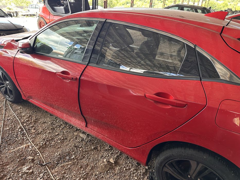 Врата Хонда Сивик 10  /Honda Civic X