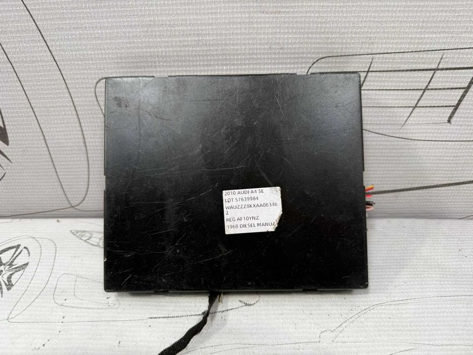 Modul confort BCM2 Audi A4 S4 B8 8K COD: 8K0907064DC 2010 / [2008-2015] / (5B2)