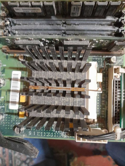 Продавам процесор intel pentium 166mgz