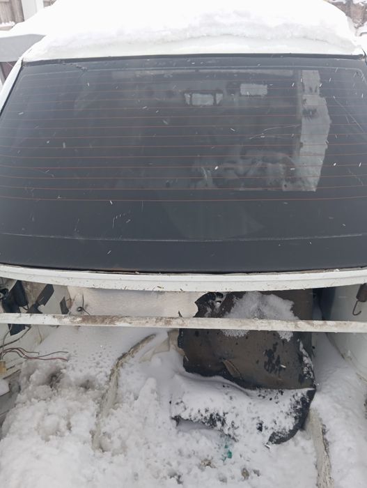 Продам запчасти на ваз 2110