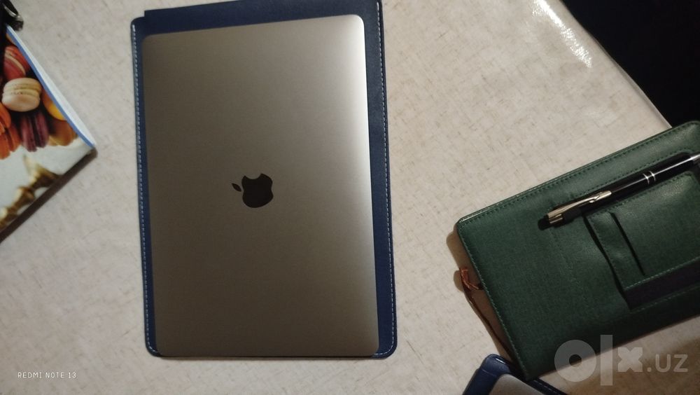 Makbook i5 aybi yoʻq