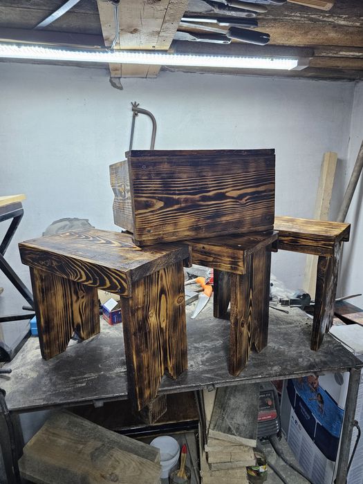 Продам Табуретки