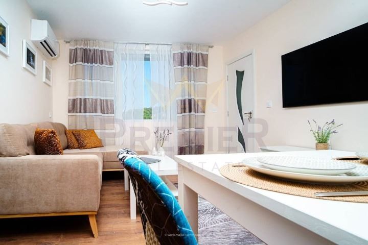 Многостаен в Бургас, област-гр.Малко Търново площ 90 цена 80000