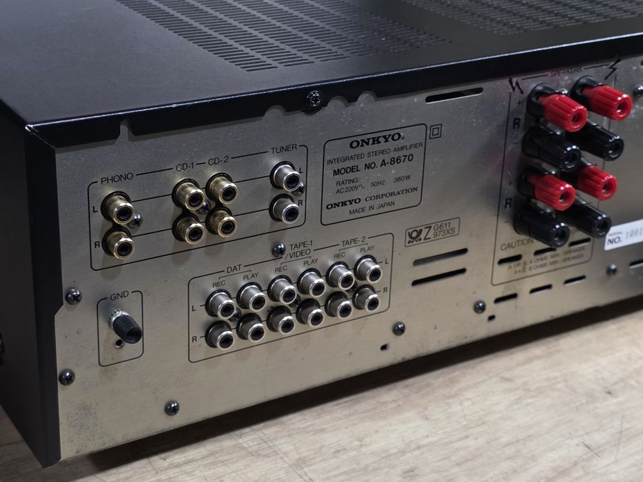Amplificator ONKYO INTEGRA A-8670, hifi stereo retro ,2x105w 8 ohm