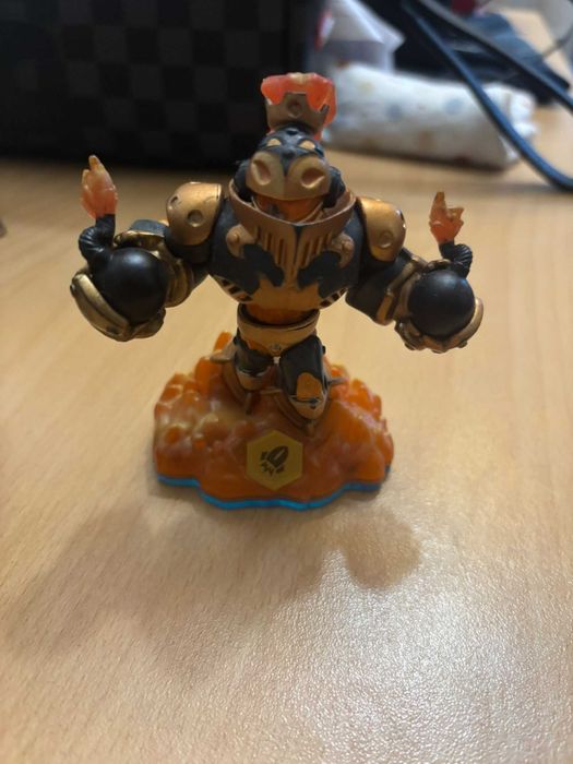 Skylanders фигурки