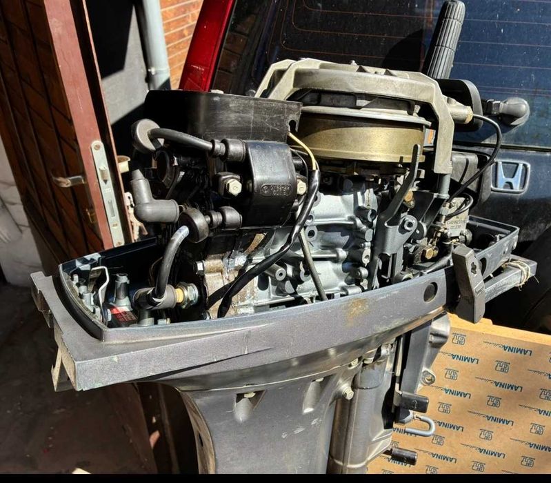 Мотор за лодка Yamaha 9.9 2T  -  ЯПОНСКИ