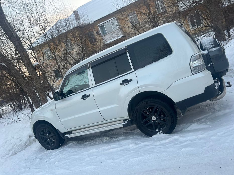 Продам  Mitsubishi  Pjero2007