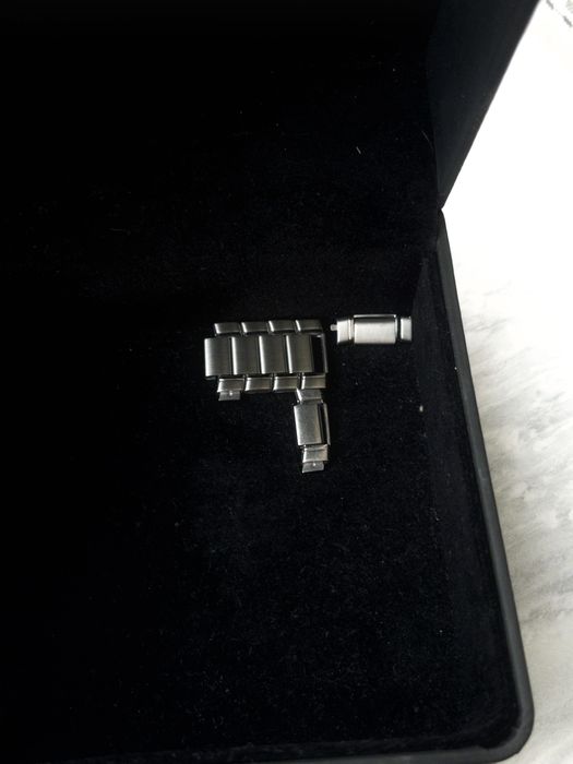 продаю часы Casio MTP-1239