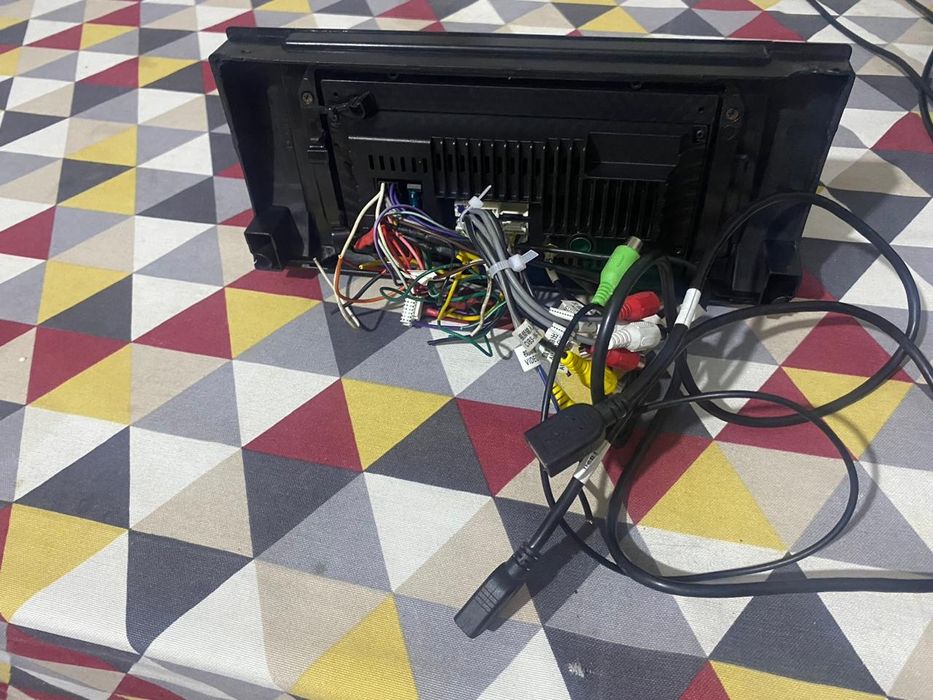 Магнитола на Android на БМВ Е38, Е39, Е59