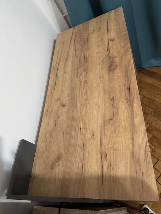 Birou in 2 culori - va asteapta montat