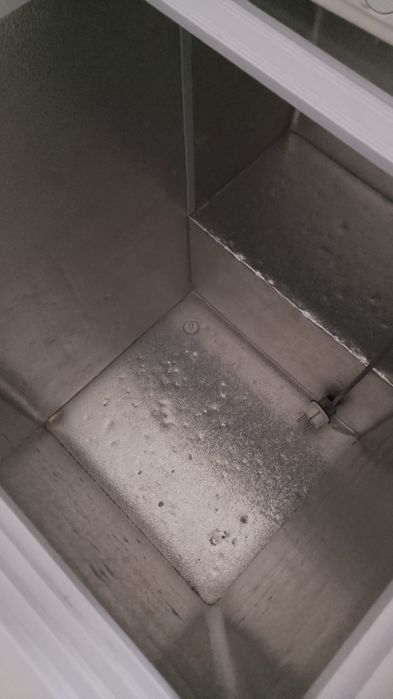 Продам швейных машину и ларь