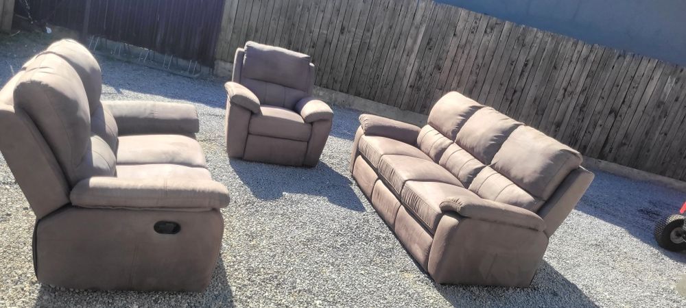 Set canapea 3+2+1