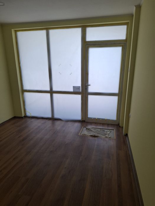 Дава се под наем Магазин в Казанлък - 40 кв.м за 229.5 € - Снимка #2