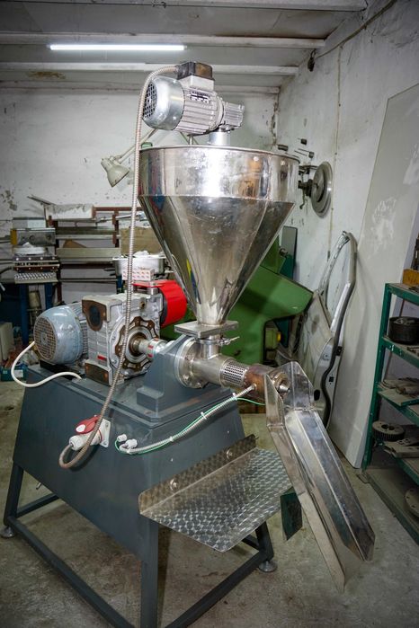 Presa de ulei la rece - inox