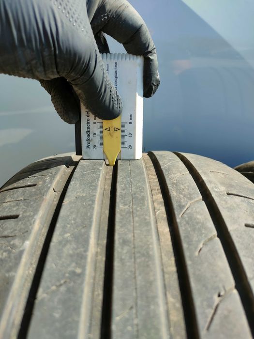 Летни гуми 235/45/17 ДОТ5123