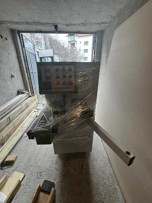 продавам кантираща машина
