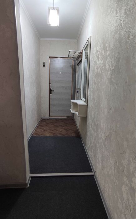 Чиланзар Фархадский 2х комнатная. Всем сдается!