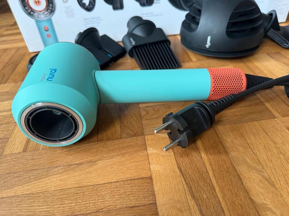Сешоар Dyson Supersonic Dyson Nural HD16 cyan професионалнен дайсън